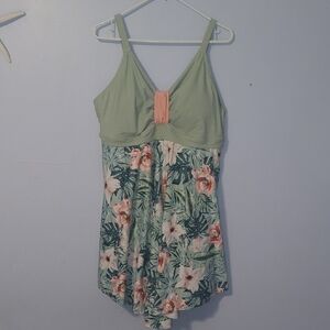 Hanna Nikole Tropical Tankini